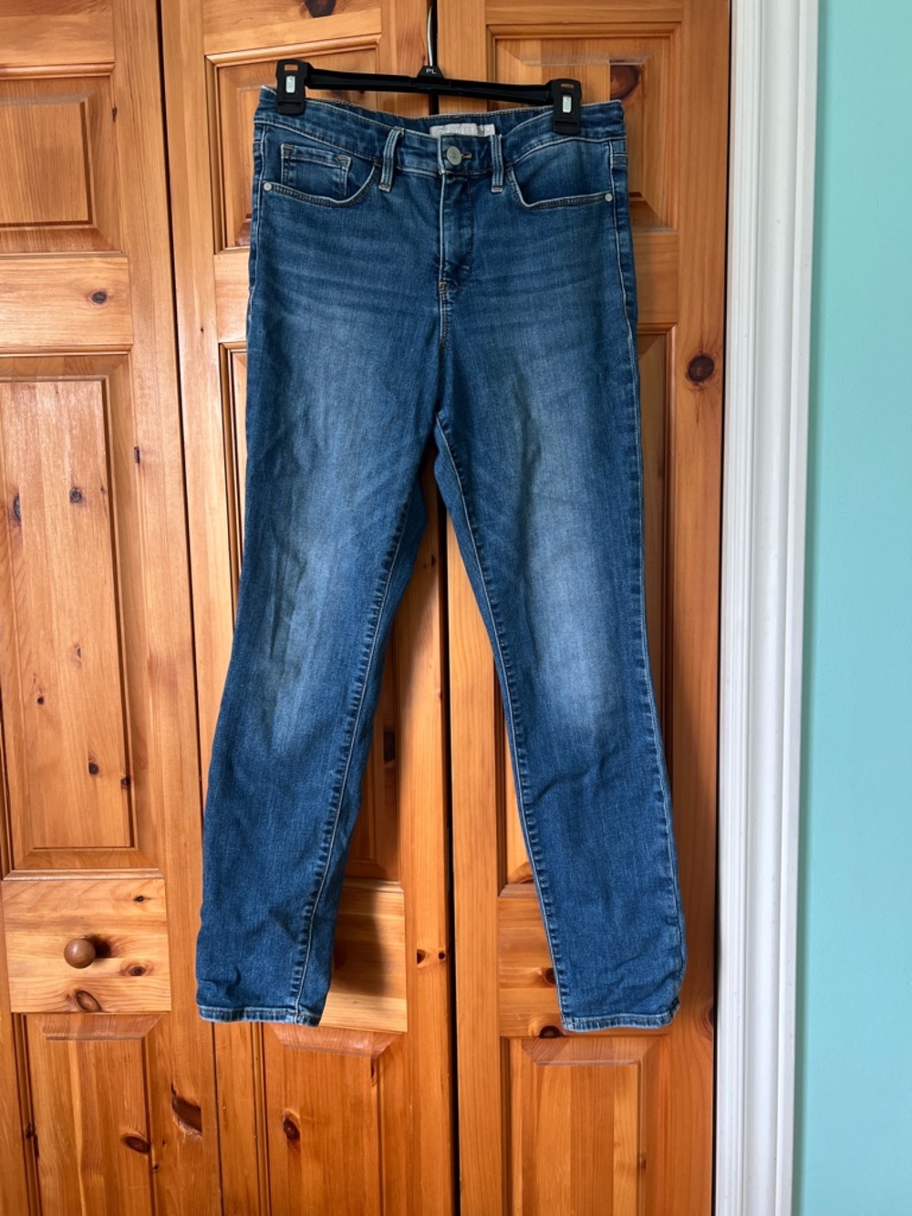Athleta Women's Straight Leg Jeans in Medium Blue